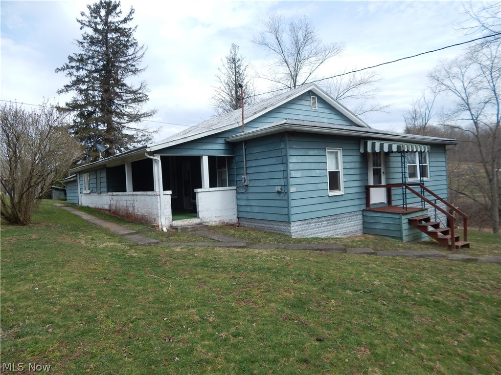 5939 Pullman Road Harrisville, WV 26362 - Photo 4 of 35
