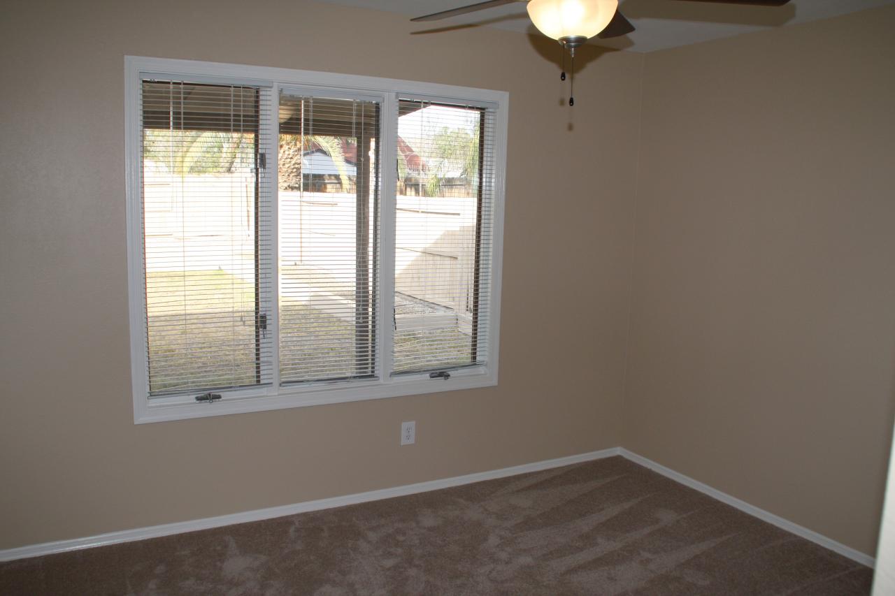 1226 East Utopia Road Phoenix, AZ 85024 - Photo 20 of 38 2nd Bedroom