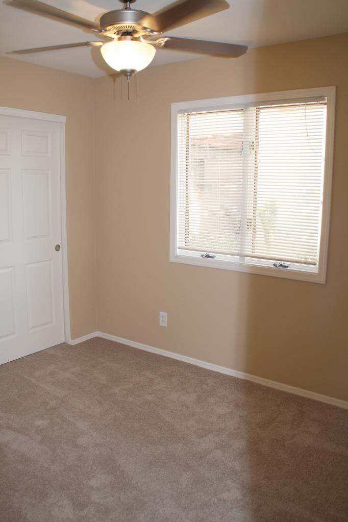 1226 East Utopia Road Phoenix, AZ 85024 - Photo 23 of 38 3rd Bedroom