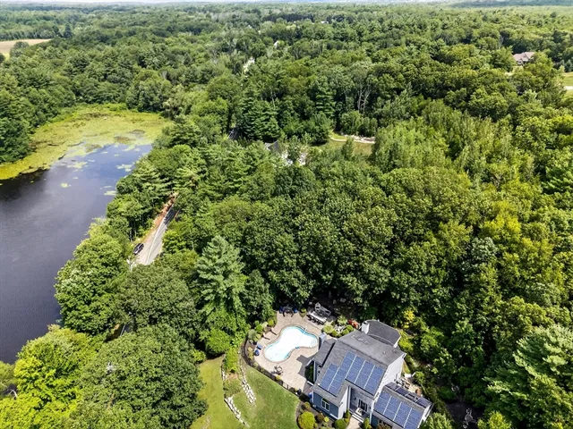 $349,000 | 1600 West Street, Stoughton, MA 02072