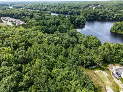 $349,000 | 1600 West Street, Stoughton, MA 02072