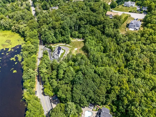 $349,000 | 1600 West Street, Stoughton, MA 02072