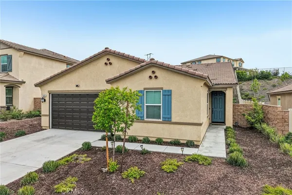 $575,000 | 41018 Chambord Drive, Lake Elsinore, CA 92532