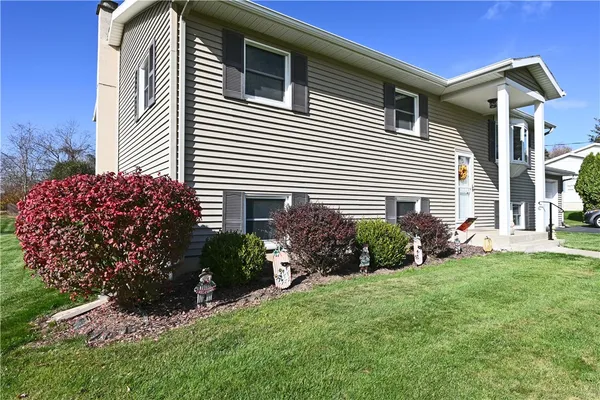 $270,000 | 236 Overlook Drive, Horseheads, NY 14845