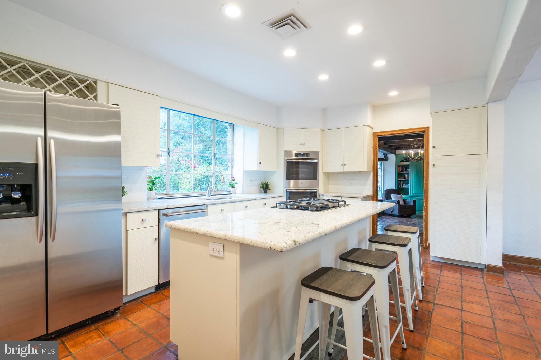 519 Penn Valley Road Narberth, PA 19072 - Photo 3 of 28