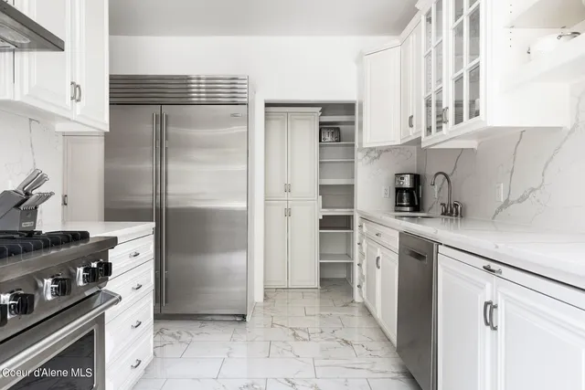 $815,000 | 6955 Apple Alley, Bonners Ferry, ID 83805