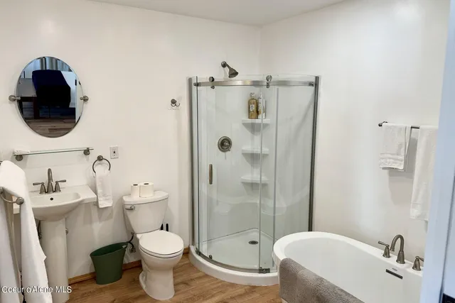 $815,000 | 6955 Apple Alley, Bonners Ferry, ID 83805