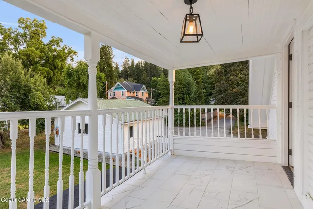 $815,000 | 6955 Apple Alley, Bonners Ferry, ID 83805