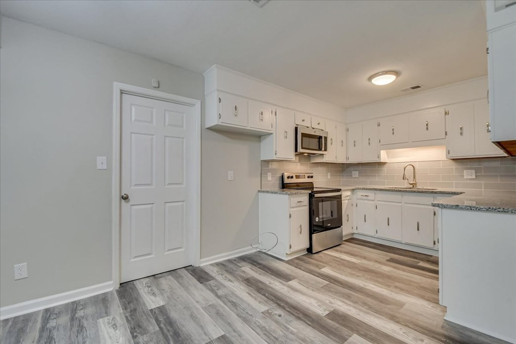2557 Tobacco Road Hephzibah, GA 30815 - Photo 8 of 25 Gallery Image 8