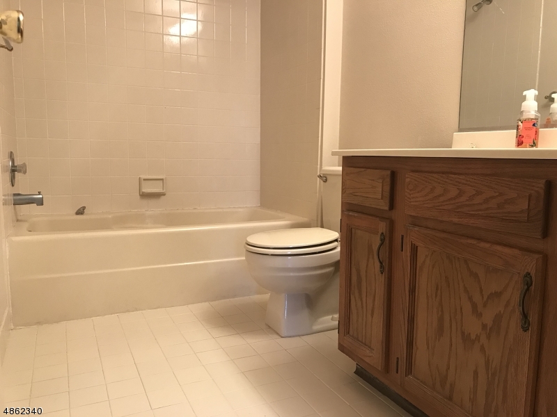 60 Wescott Road Bedminster, NJ 07921 - Photo 11 of 11
