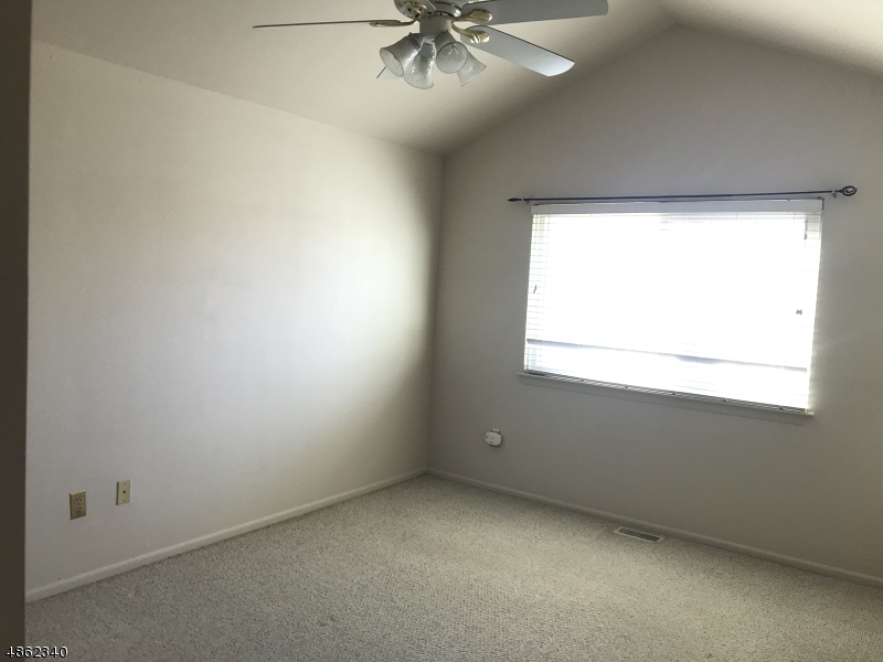 60 Wescott Road Bedminster, NJ 07921 - Photo 7 of 11