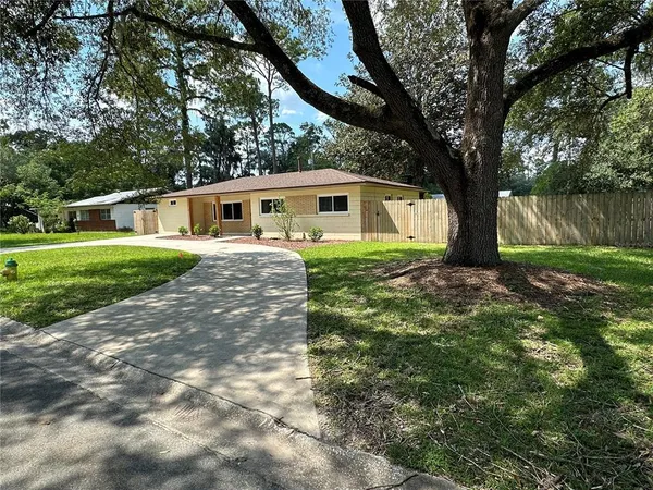 $260,000 | 1446 Northeast 22nd Avenue, Gainesville, FL 32609