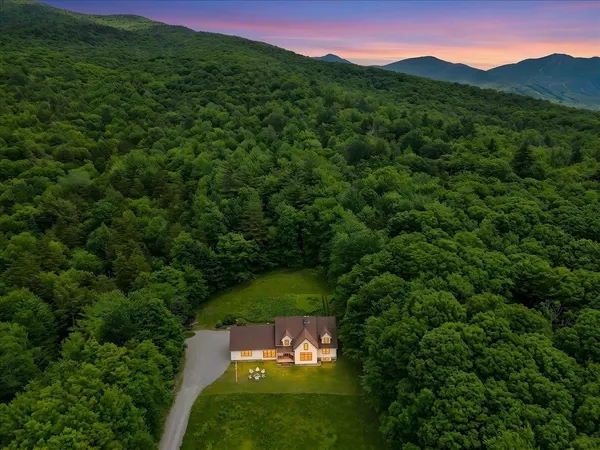 $975,000 | 428 Wright Road, Cambridge, VT 05464
