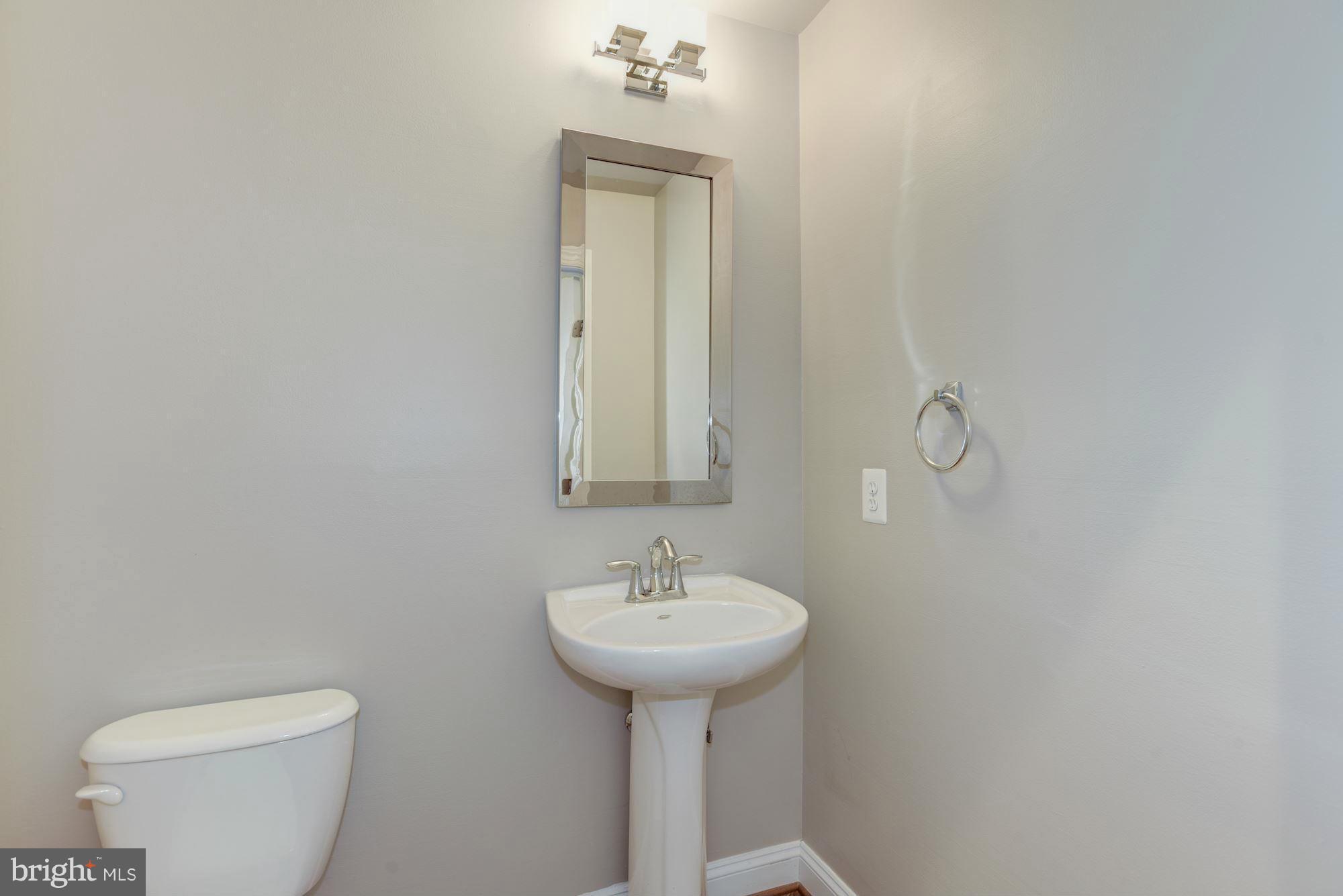 43374 Old Ryan Road Ashburn, VA 20148 - Photo 11 of 30 Bath