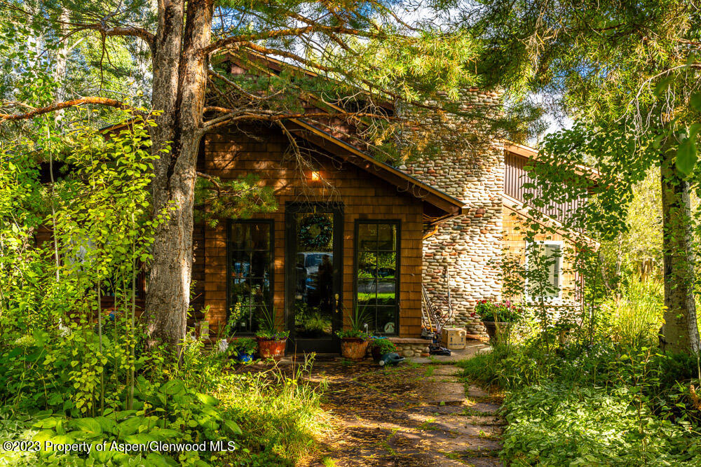 271WillowLn_WEB_23092127