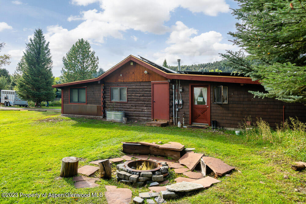 271 Willow Lane Carbondale, CO 81623 - Photo 15 of 25 271WillowLn_WEB_23092123 - Copy