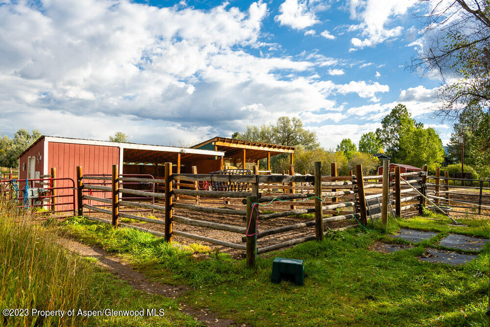 271 Willow Lane Carbondale, CO 81623 - Photo 16 of 25 271WillowLn_WEB_23092101 - Copy