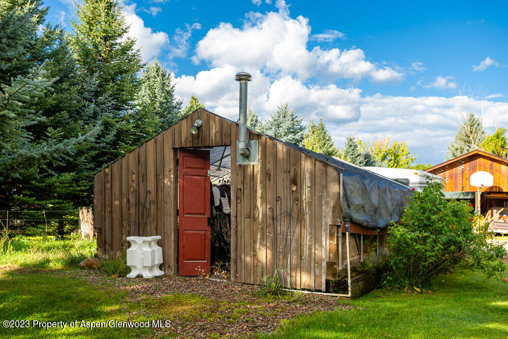 271 Willow Lane Carbondale, CO 81623 - Photo 22 of 25 271WillowLn_WEB_23092115 - Copy