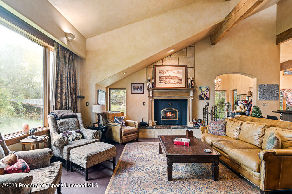 271 Willow Lane Carbondale, CO 81623 - Photo 3 of 25 271WillowLn_WEB_23092129