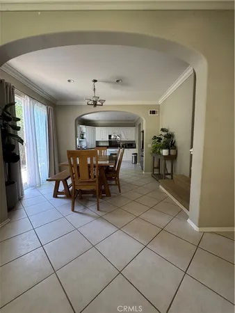 $4,650 | 41 Modesto, Irvine, CA 92602