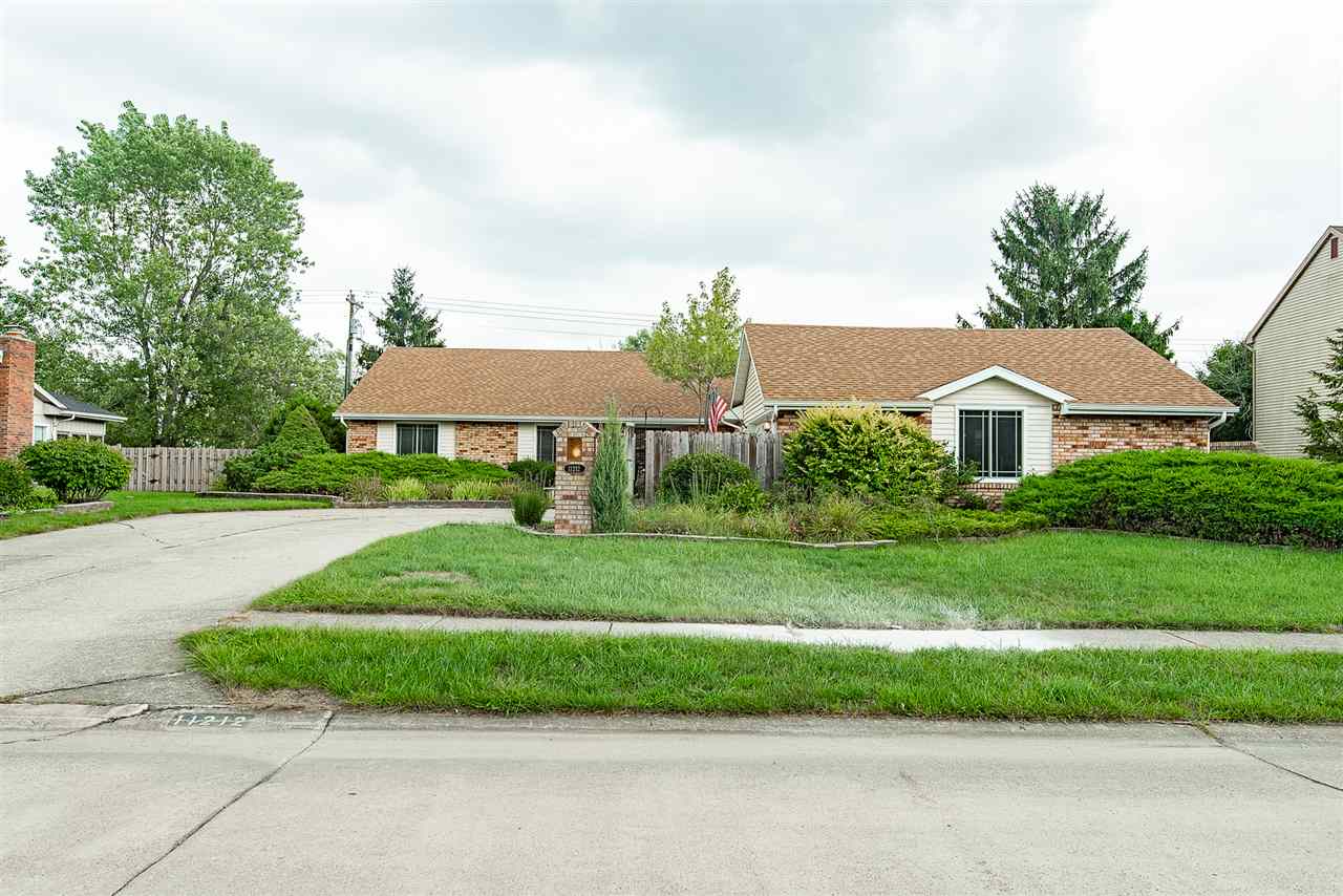 11212 Ransom Court Fort Wayne, IN 46845 - Photo 2 of 26 Gallery Image 2