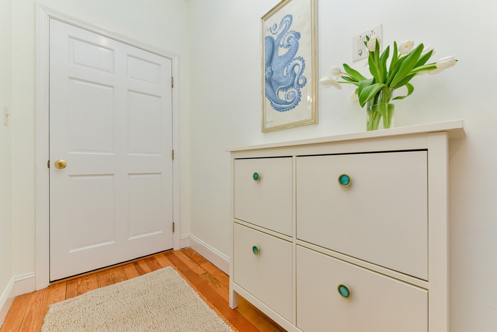 9 Holyoke Road, Unit 2 Somerville, MA 02144 - Photo 13 of 15 Gallery Image 13
