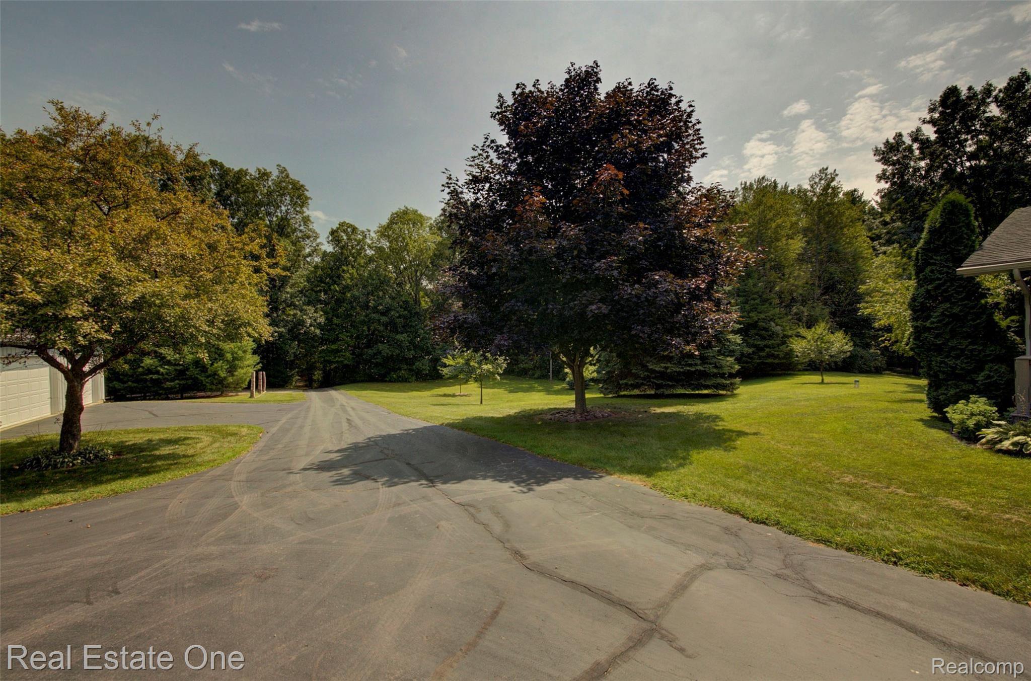 7112 Richardson Road Howell, MI 48843 - Photo 54 of 97 930A4990_1_2.jpg