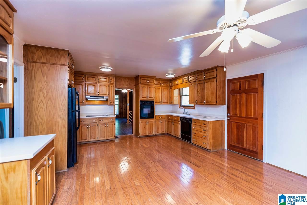 4592 Bear Creek Road Sterrett, AL 35147 - Photo 15 of 50