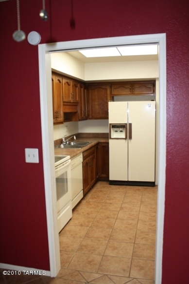 285 South Kolb Road, Unit 15 Tucson, AZ 85710 - Photo 13 of 18 Gallery Image 13