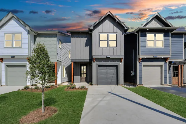 $2,350 | 6322 Milwee Street, Unit A, Houston, TX 77092