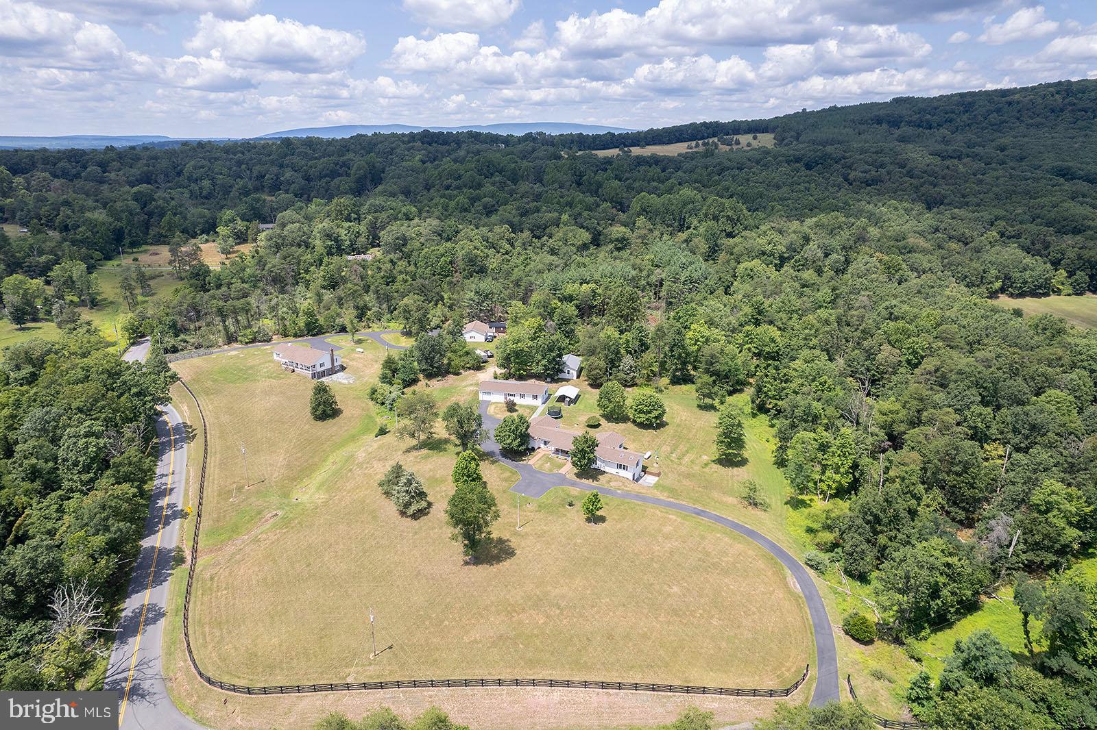 123 Glengary Road Winchester, VA 22603 - Photo 2 of 63