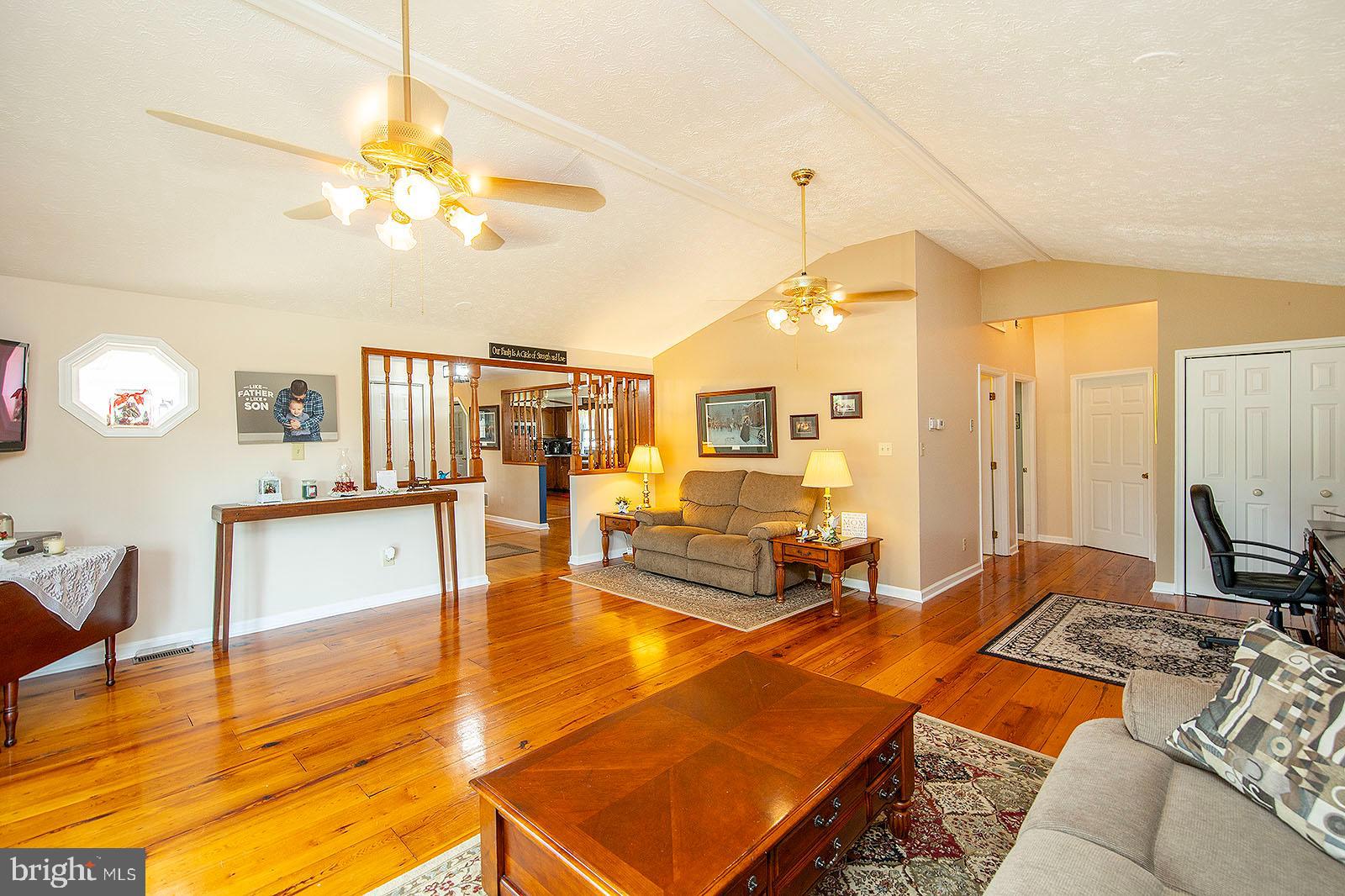 123 Glengary Road Winchester, VA 22603 - Photo 22 of 63