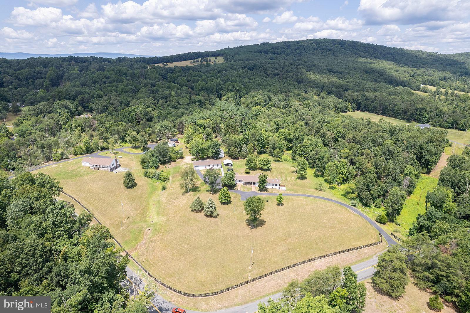 123 Glengary Road Winchester, VA 22603 - Photo 3 of 63