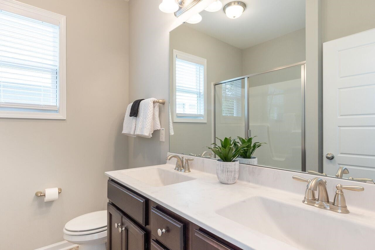 48 Yellow Jacket Ridge Clayton, NC 27520 - Photo 14 of 21 Primary Bathroom