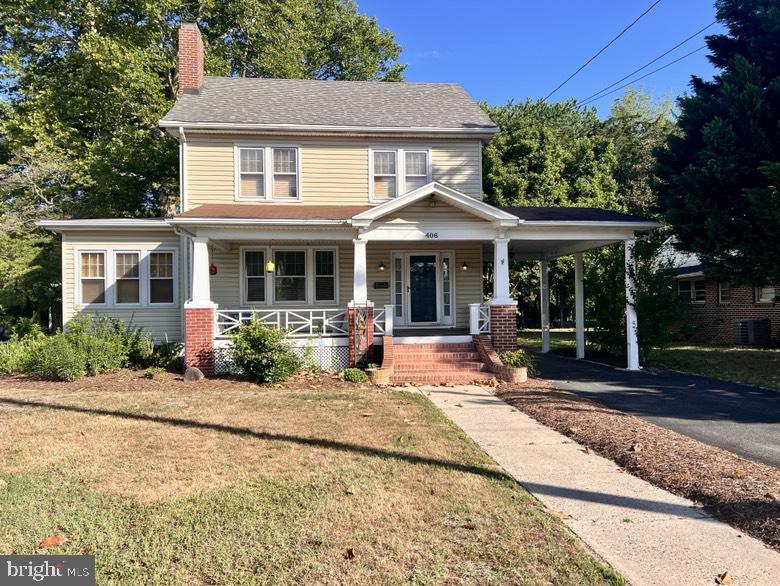406 West Market Street Georgetown, DE 19947 - Photo 1 of 16 Charming two-story home with porch.