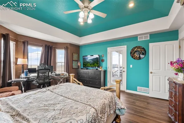 $790,000 | 979 Pinehurst Court, Bennett, CO 80102