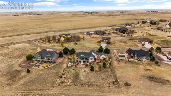 $790,000 | 979 Pinehurst Court, Bennett, CO 80102
