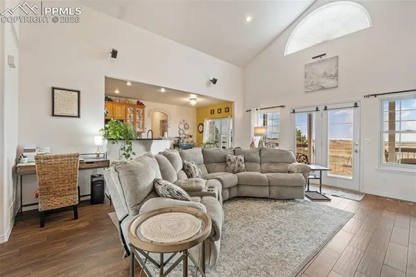 $790,000 | 979 Pinehurst Court, Bennett, CO 80102