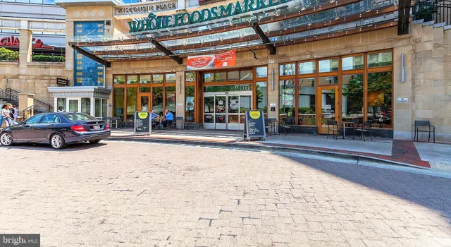 a view of an outdoor space with the street