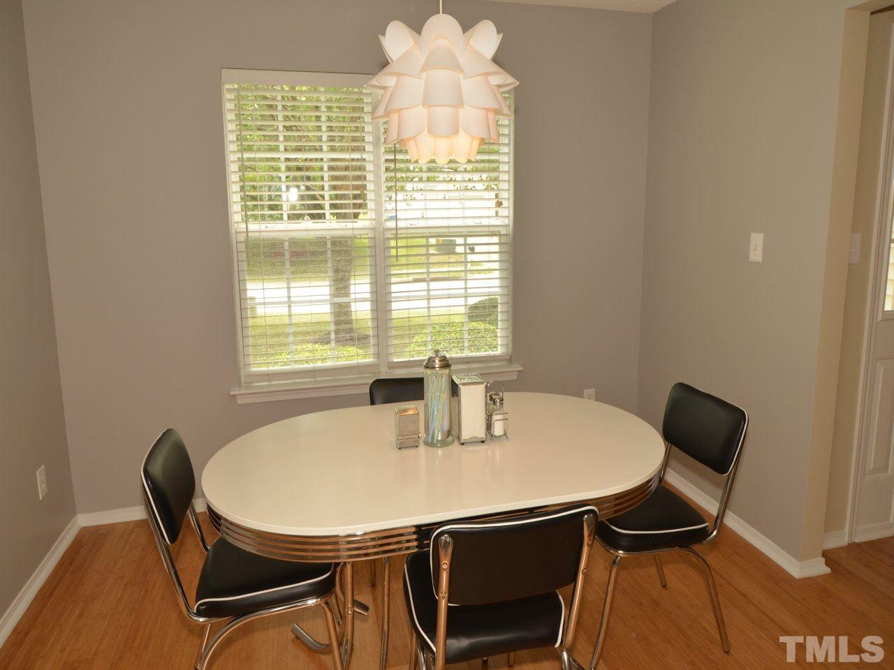 6225 Saybrooke Drive Raleigh, NC 27604 - Photo 8 of 25 Gallery Image 8
