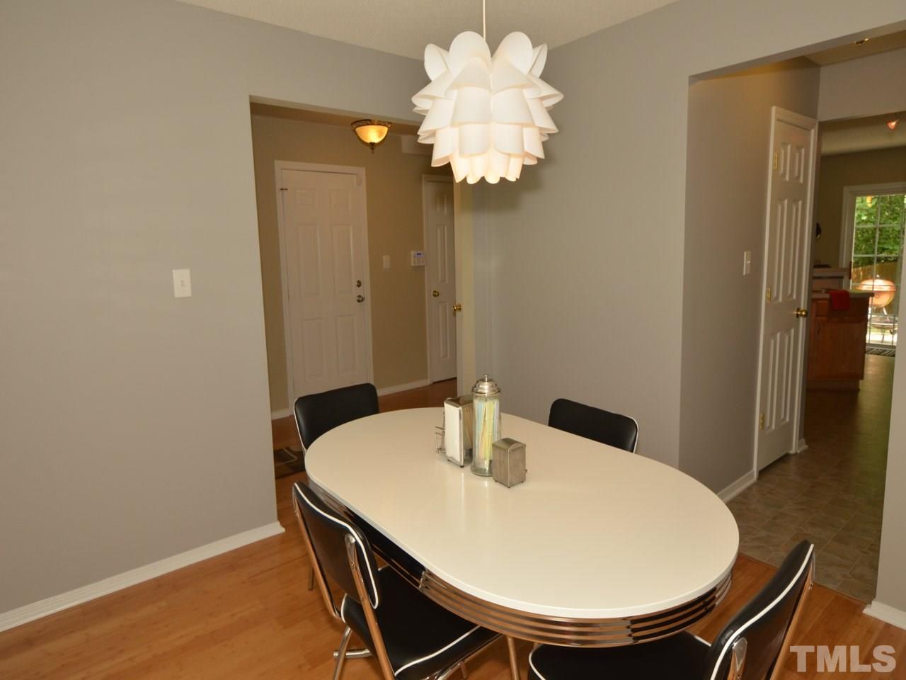 6225 Saybrooke Drive Raleigh, NC 27604 - Photo 9 of 25 Gallery Image 9