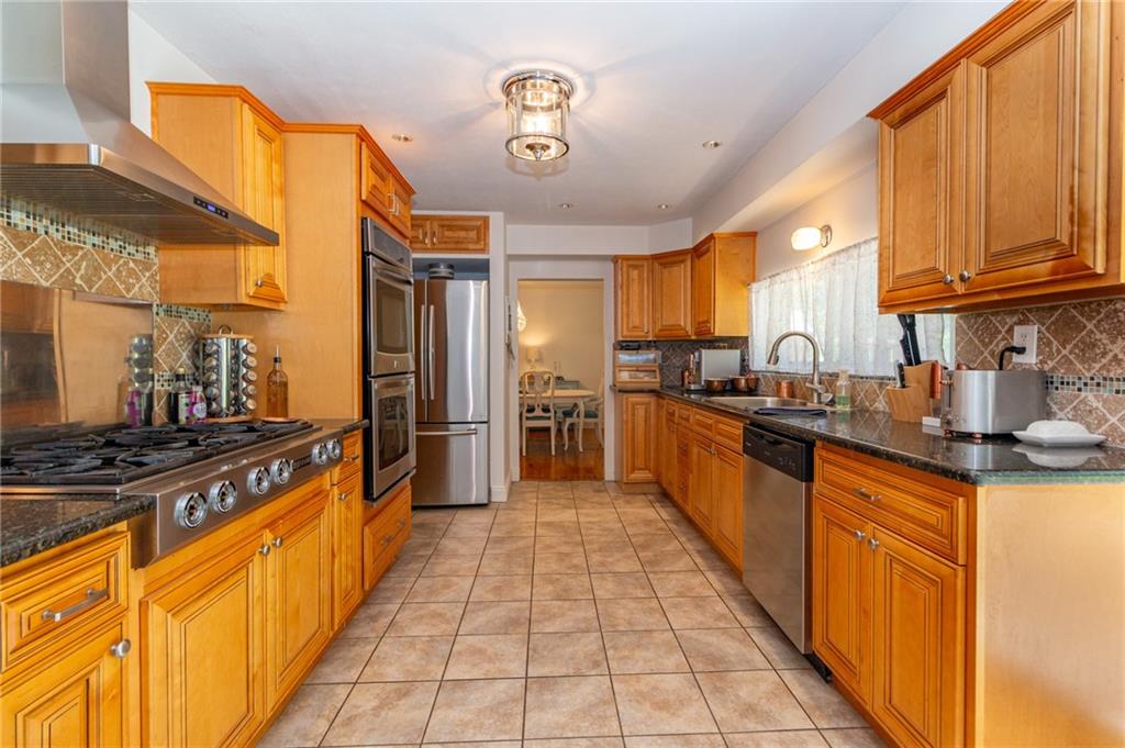 468 Cherokee Drive Butler, PA 16001 - Photo 9 of 49 Gallery Image 9