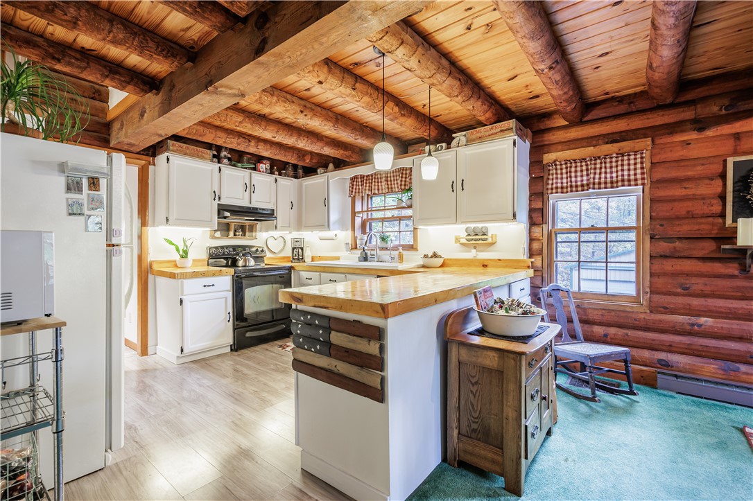 6284 Knapp Road Canandaigua Town, NY 14424 - Photo 10 of 49