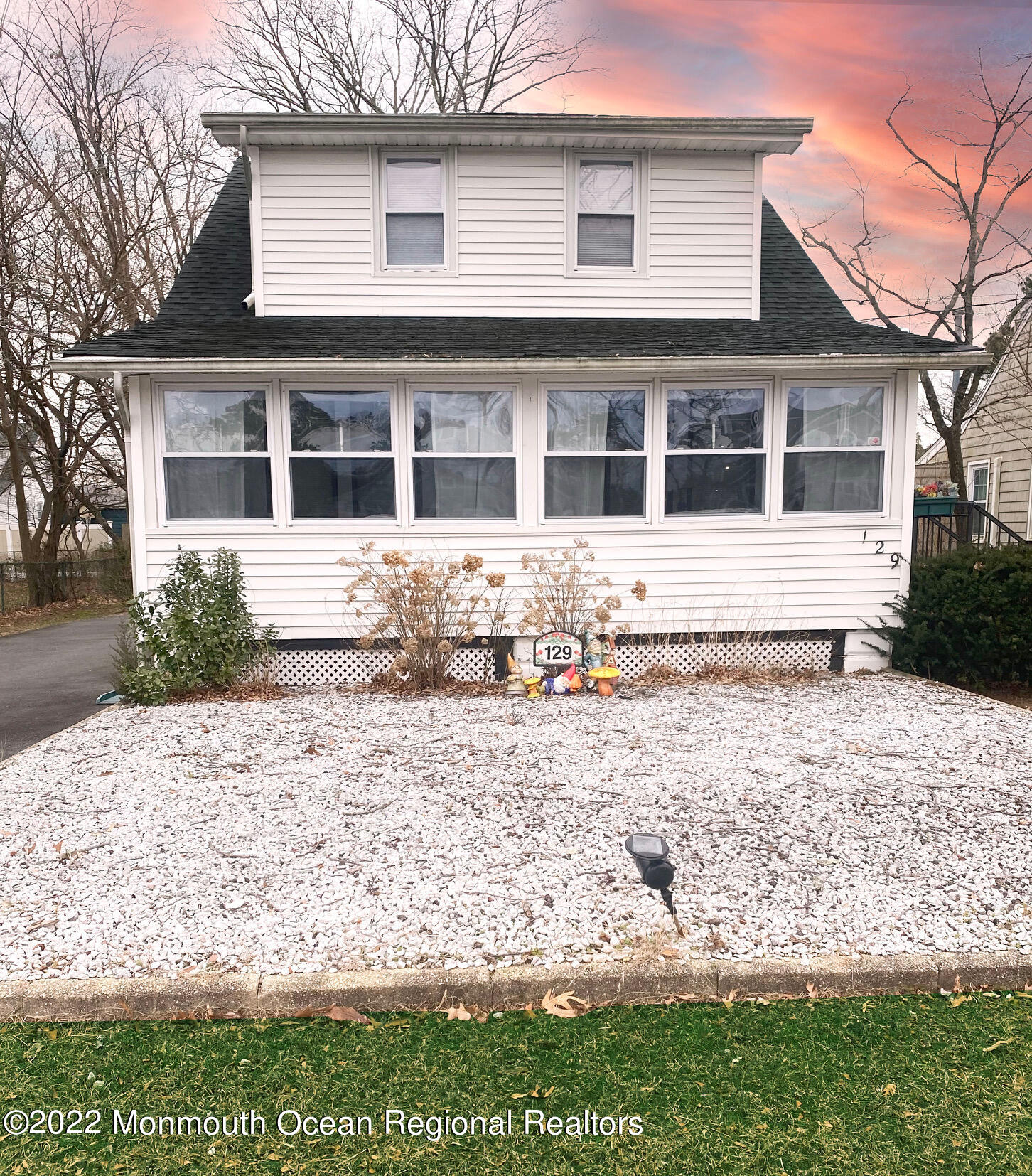 129 Bash Road Toms River, NJ 08753 - Photo 1 of 21 129 bash sunset