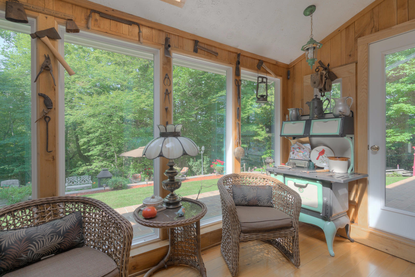 272 Bluebird Road Northeast Floyd, VA 24091 - Photo 16 of 62 Sunroom