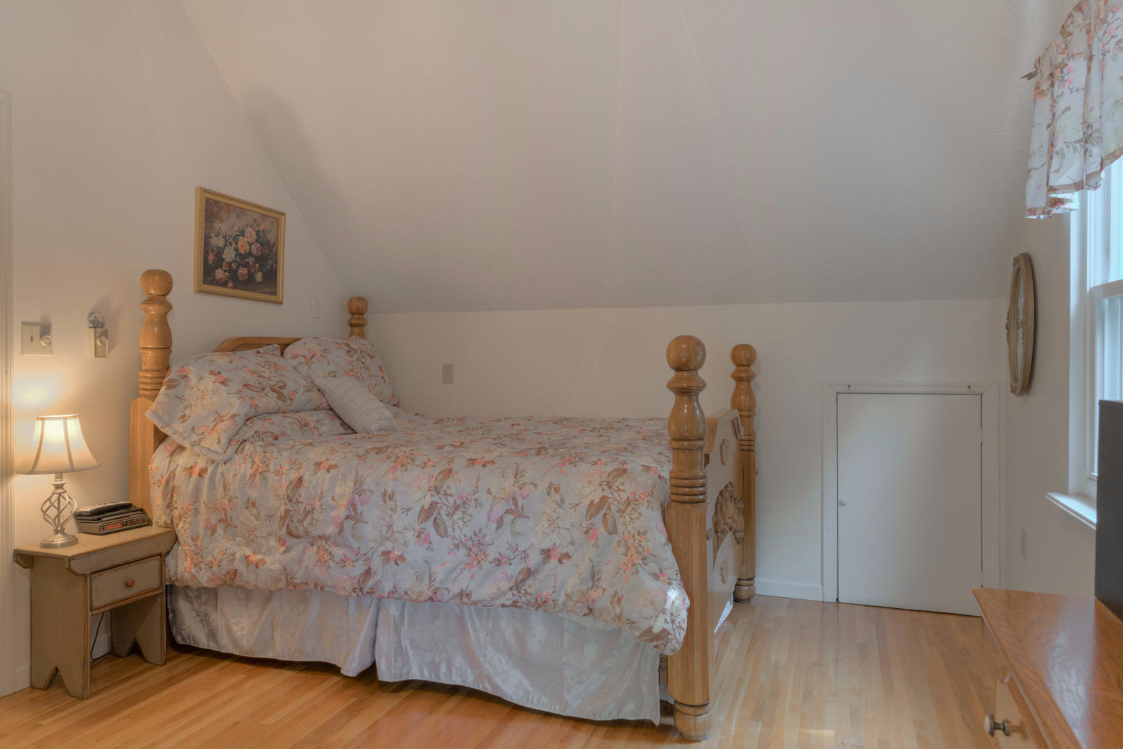 272 Bluebird Road Northeast Floyd, VA 24091 - Photo 22 of 62 Master Bedroom
