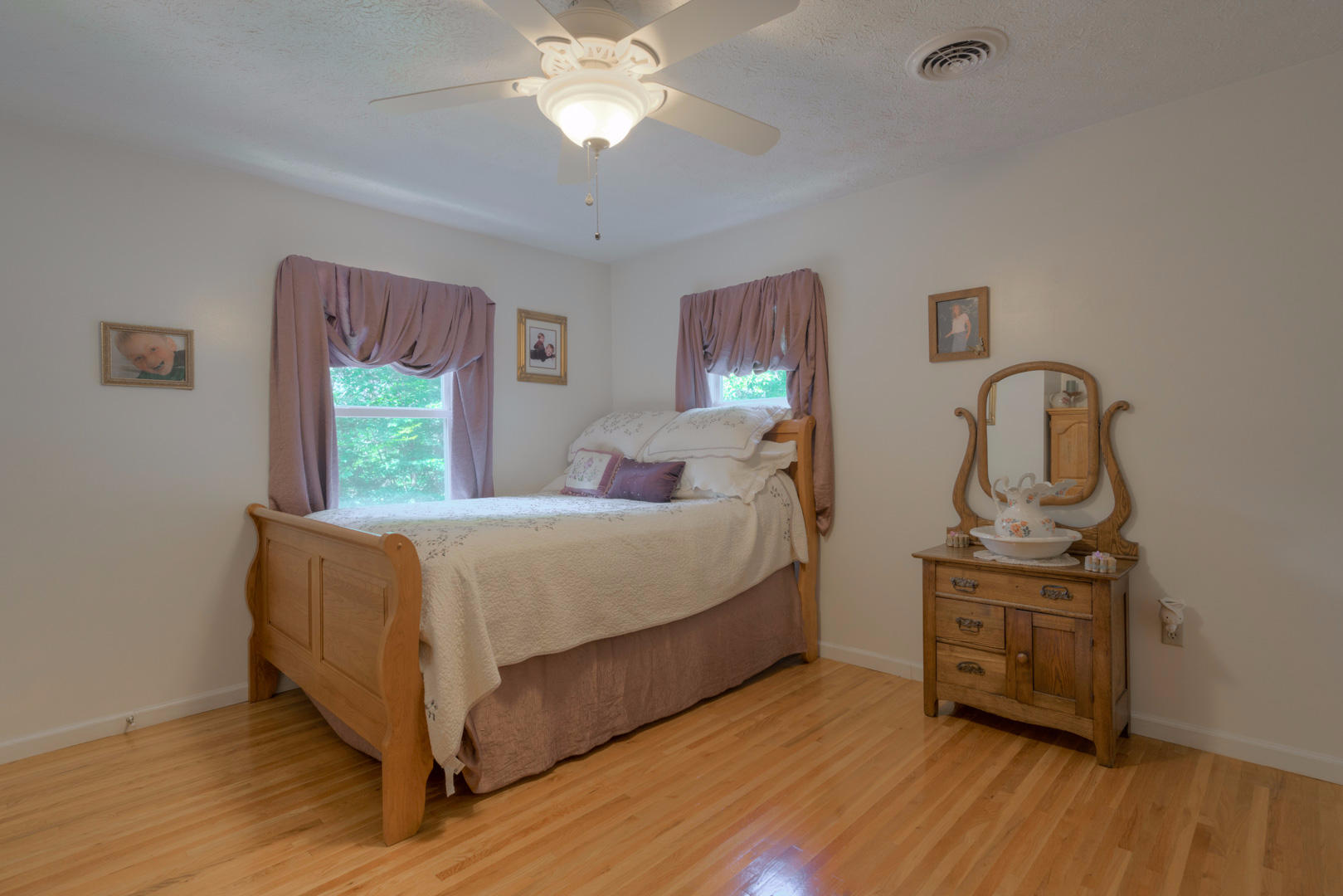 272 Bluebird Road Northeast Floyd, VA 24091 - Photo 25 of 62 2nd Bedroom