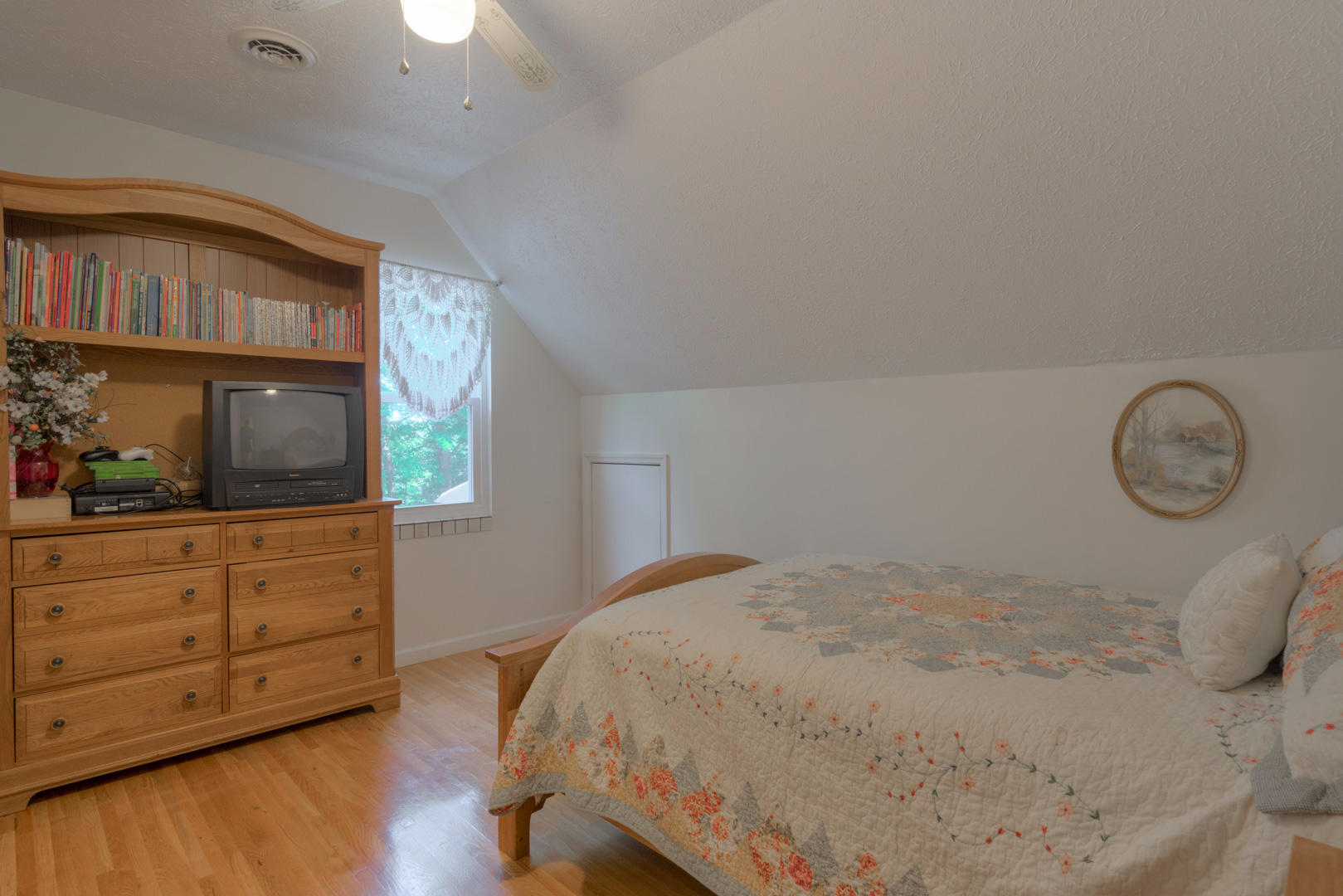 272 Bluebird Road Northeast Floyd, VA 24091 - Photo 26 of 62 Bedroom 3
