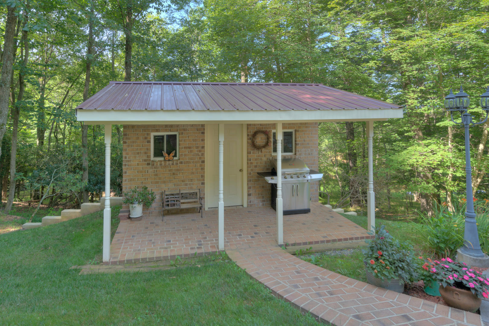 272 Bluebird Road Northeast Floyd, VA 24091 - Photo 27 of 62 Potting Shed