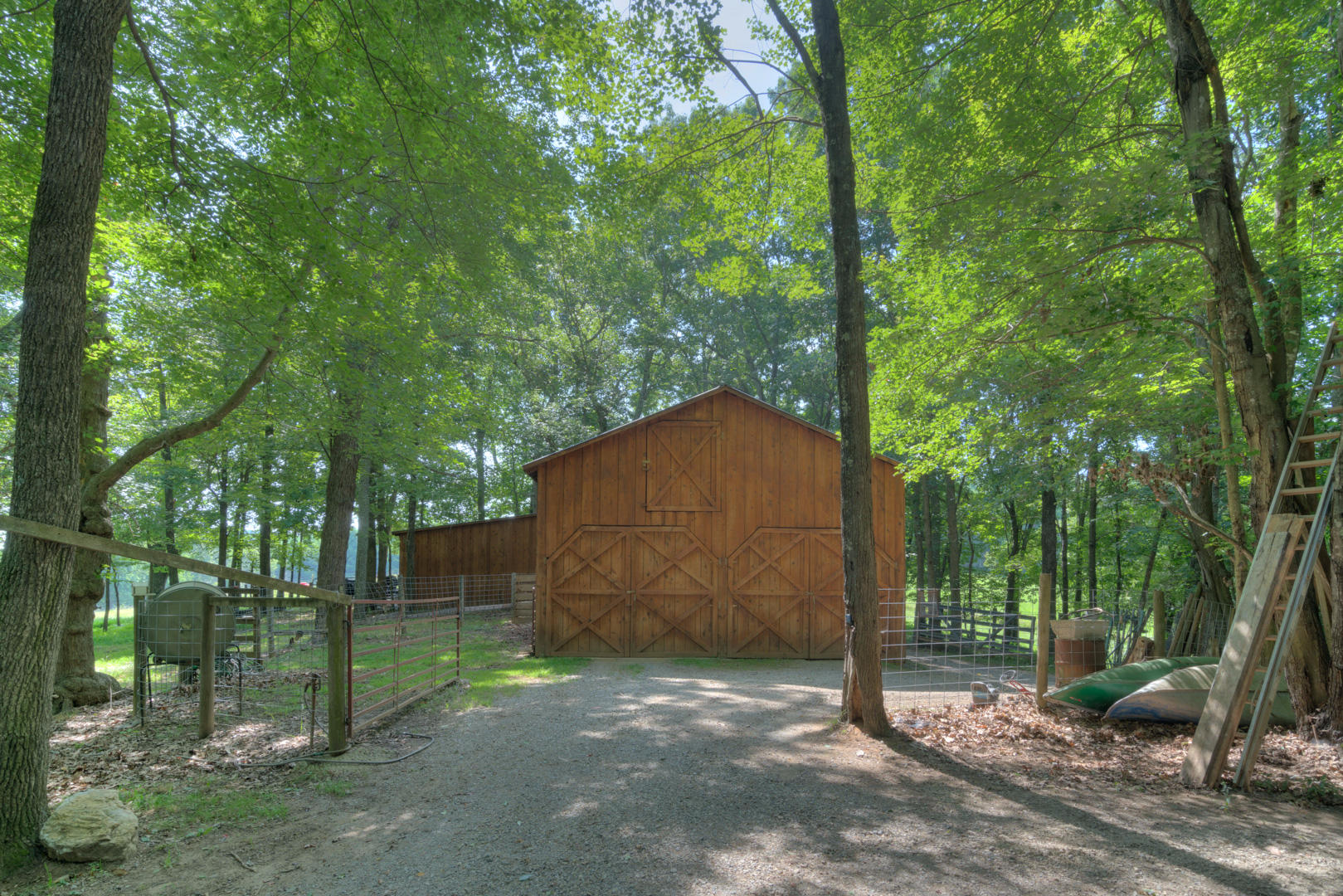 272 Bluebird Road Northeast Floyd, VA 24091 - Photo 46 of 62 Barn